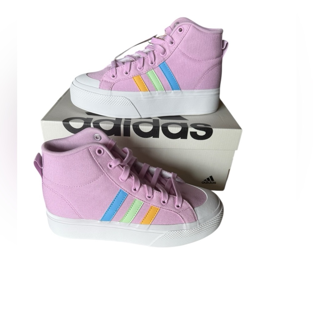 NEW Adidas sneakers Size 6 Women’s Bravada 2.0 Purple Platform Hi Top Shoes 💜💜